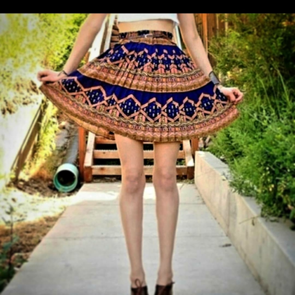 Anthropologie Recurring Theme Pleated